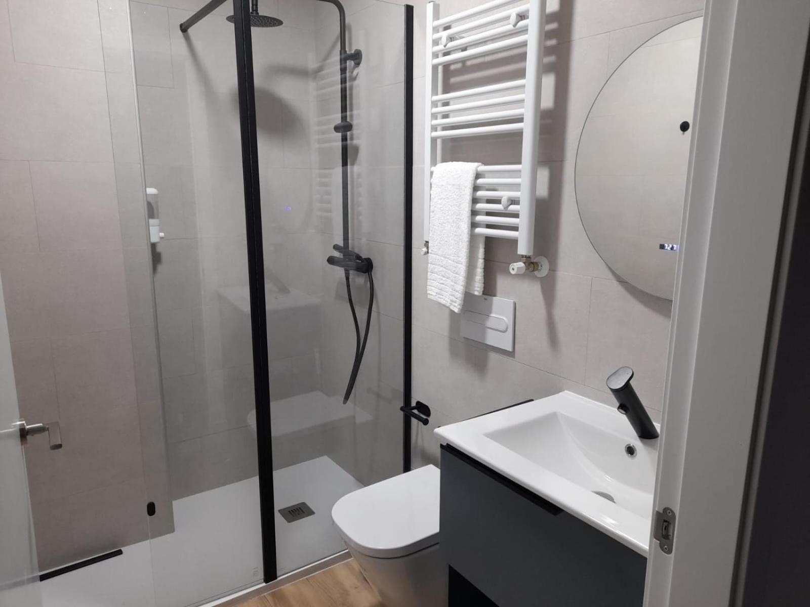 Apartamentos Recunchos Ourense Luaran gambar