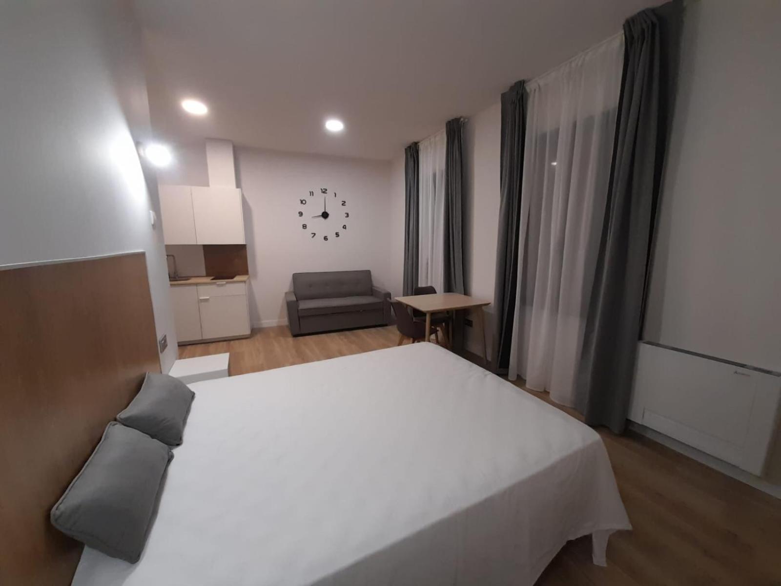 Apartamentos Recunchos Ourense Luaran gambar
