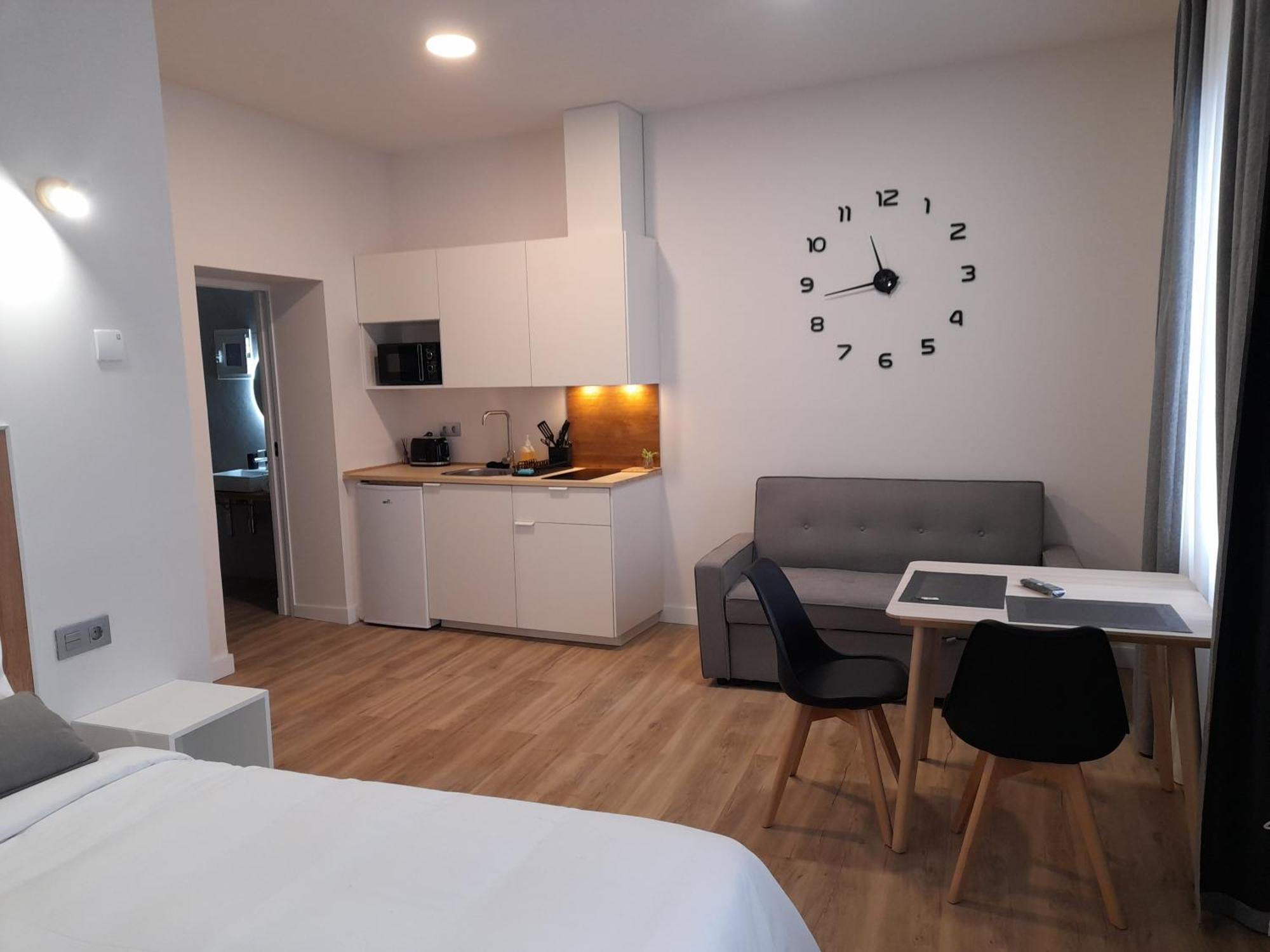 Apartamentos Recunchos Ourense Luaran gambar